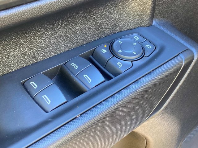 Used 2025 Chevrolet Silverado 2500 Custom w/ Custom Value Package AWD/4WD image 13