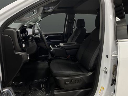 Used 2024 GMC Sierra 2500 SLE image 4