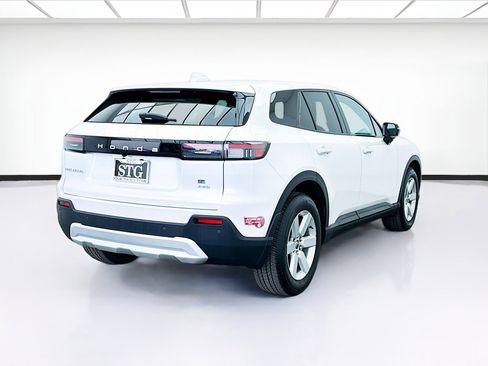 Used 2024 Honda Prologue EX image 4