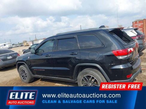 Used 2017 Jeep Grand Cherokee Trailhawk w/ Trailhawk Luxury Group image 27