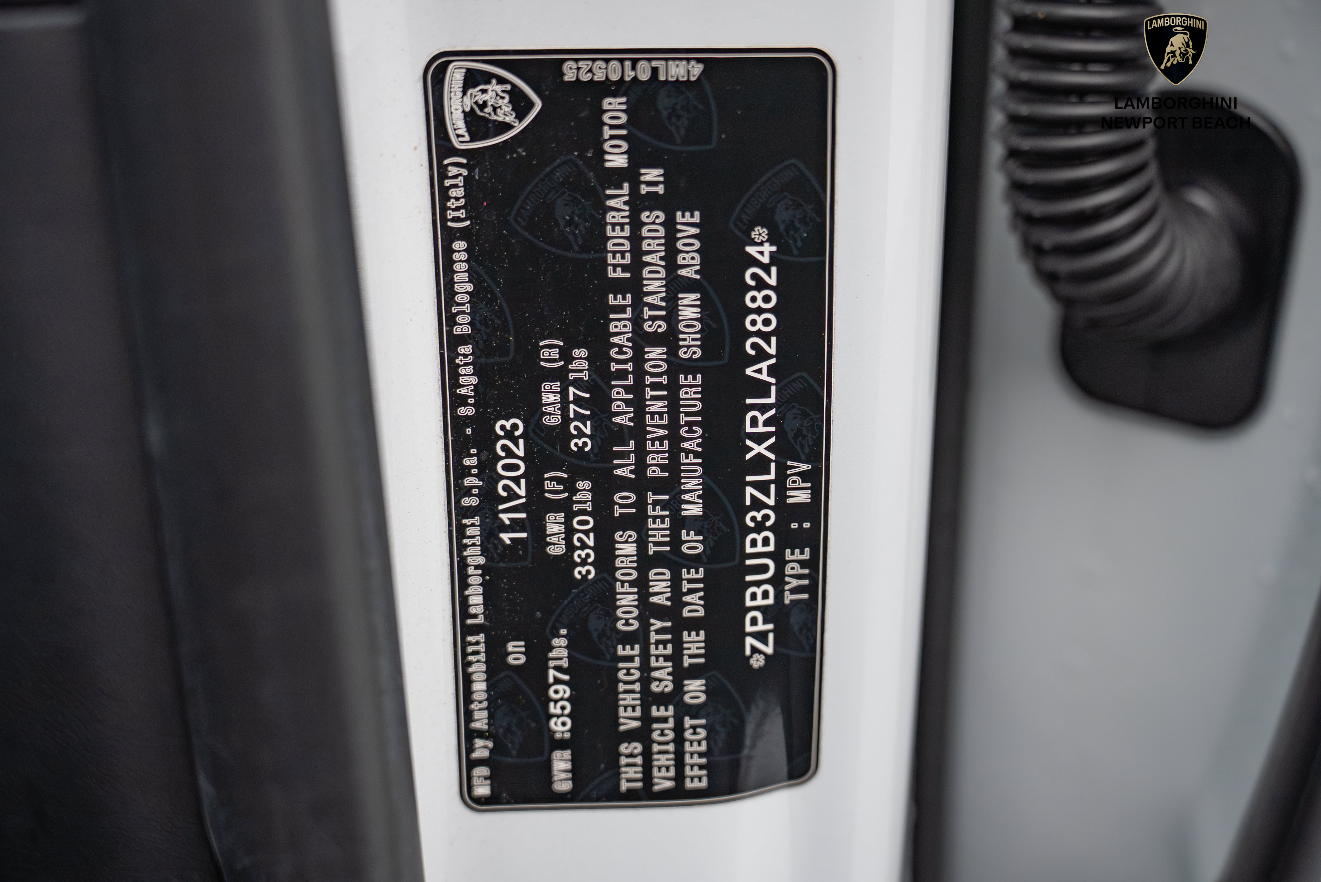 Used 2024 Lamborghini Urus S AWD/4WD image 21