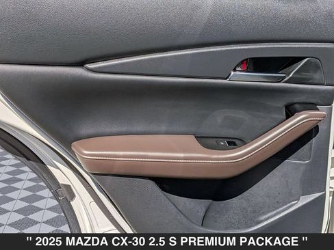 Certified 2025 MAZDA CX-30 AWD 2.5 S w/ Premium Package image 30