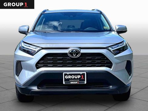 Used 2024 Toyota RAV4 XLE w/ Convenience Package AWD/4WD image 4