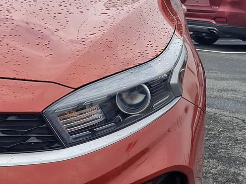 Used 2023 Kia Forte LXS FWD image 9