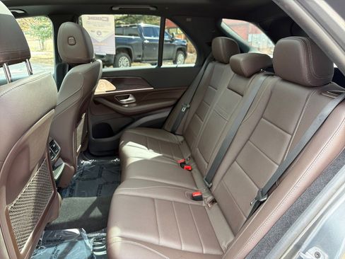 Used 2021 Mercedes-Benz GLE 350 4MATIC image 34