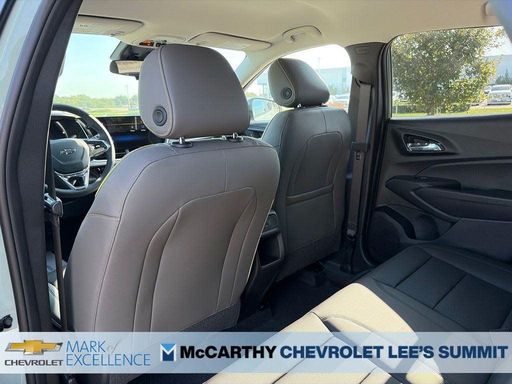New 2026 Chevrolet Trax ACTIV w/ Driver Confidence Package FWD image 36