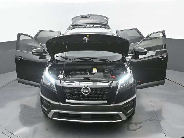 Used 2025 Nissan Pathfinder Rock Creek AWD/4WD image 33