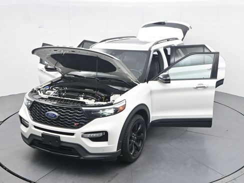 Certified 2023 Ford Explorer ST w/ Equipment Group 401A AWD/4WD image 42