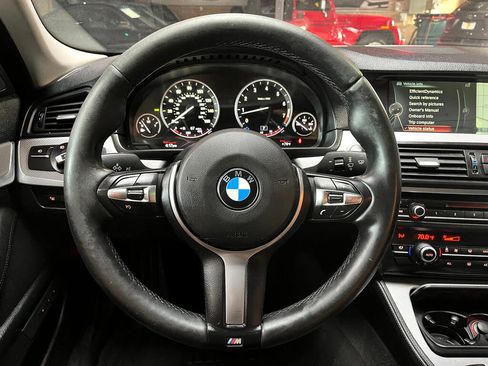 Used 2013 BMW 528i Sedan RWD image 12