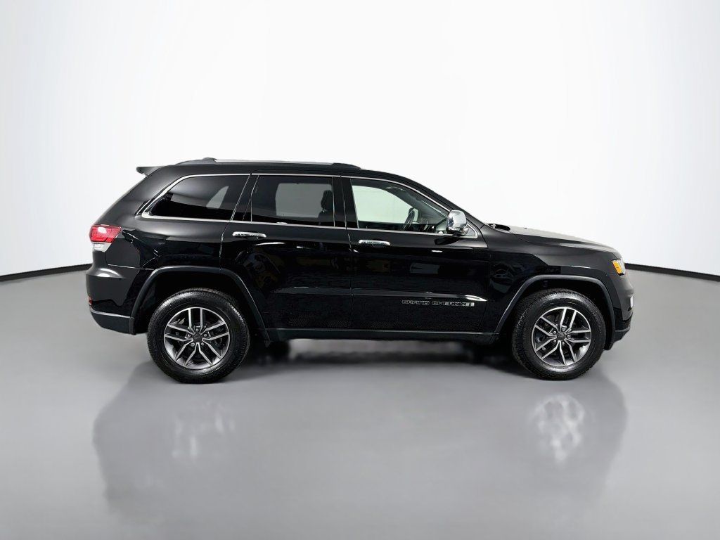 Used 2021 Jeep Grand Cherokee Limited AWD/4WD image 8