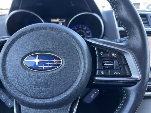 Used 2018 Subaru Outback 3.6R Touring w/ Popular Package #3 AWD/4WD image 29