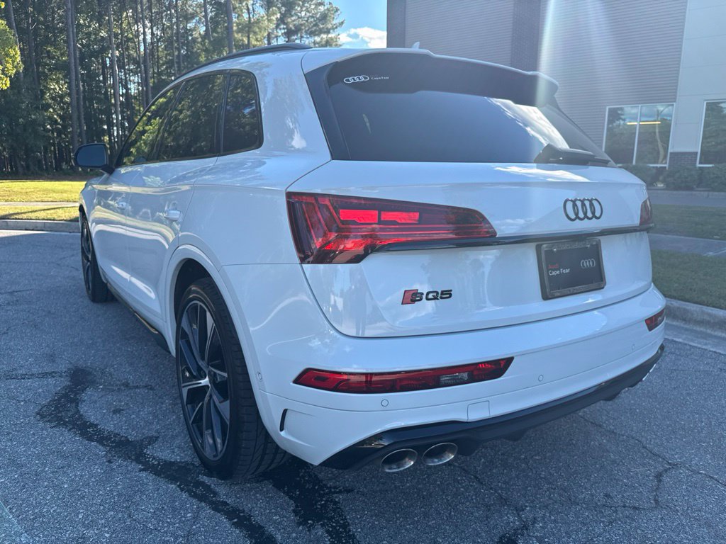 Used 2023 Audi SQ5 Prestige AWD/4WD image 14