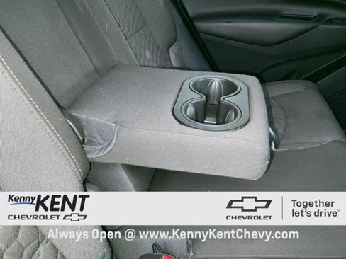 Used 2020 Chevrolet Equinox LT image 11