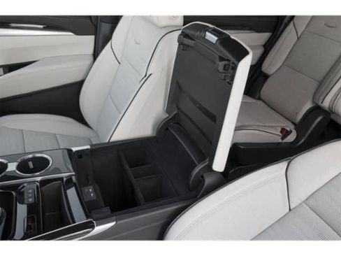 New 2026 Cadillac Escalade Platinum Sport w/ LPO, ONYX Package image 13