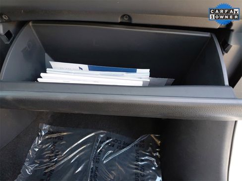 Used 2024 Toyota Highlander LE image 16