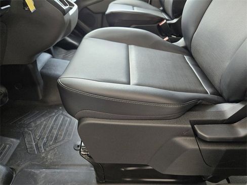 New 2025 Ford Transit 250 Low Roof image 18