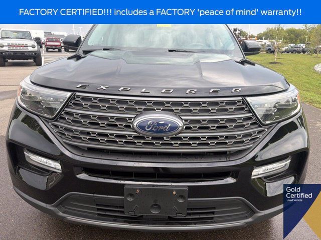 Used 2022 Ford Explorer XLT w/ Equipment Group 202A AWD/4WD image 4