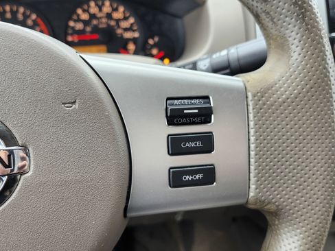 Used 2016 Nissan Frontier SV image 27