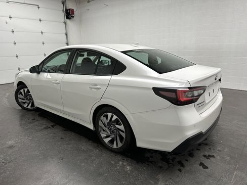 Used 2025 Subaru Legacy Limited image 6