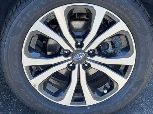 Used 2022 Subaru Forester Limited AWD/4WD image 7