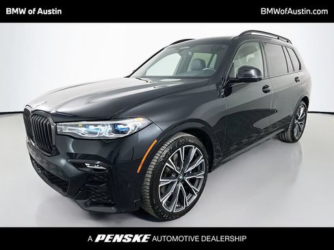Used 2022 BMW X7 M50i w/ Dynamic Handling Package AWD/4WD image 1