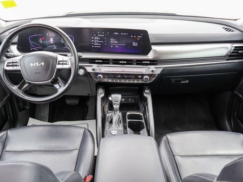Used 2025 Kia Telluride S FWD image 6