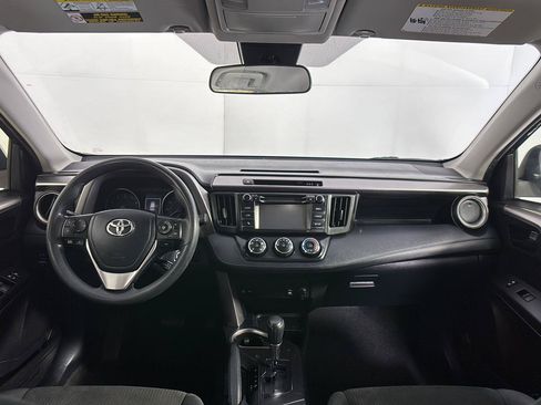 Used 2017 Toyota RAV4 LE w/ Carpet Mat Package AWD/4WD image 19