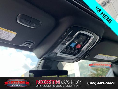 New 2026 RAM 1500 Laramie w/ Night Edition AWD/4WD image 8