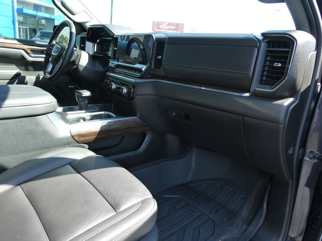 Certified 2024 GMC Sierra 1500 Elevation w/ Elevation Premium Package AWD/4WD image 15
