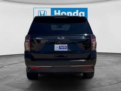 Used 2022 Chevrolet Tahoe Z71 w/ Luxury Package AWD/4WD image 6
