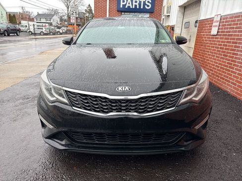 Used 2020 Kia Optima LX image 12