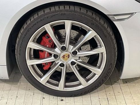 Used 2017 Porsche 718 Boxster S RWD image 14
