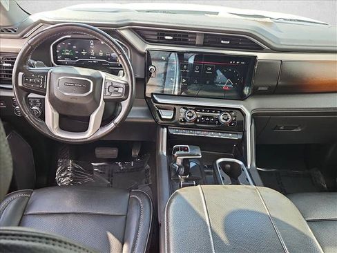 Used 2023 GMC Sierra 1500 Denali AWD/4WD image 19