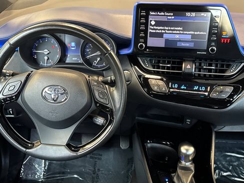 Certified 2021 Toyota C-HR XLE FWD image 18