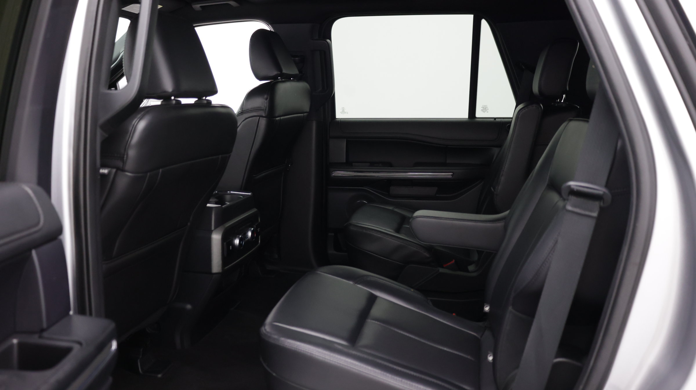 Used 2021 Ford Expedition XLT AWD/4WD image 29