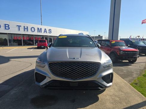 Used 2022 Genesis GV70 3.5T Sport w/ Sport Prestige Package AWD/4WD image 9