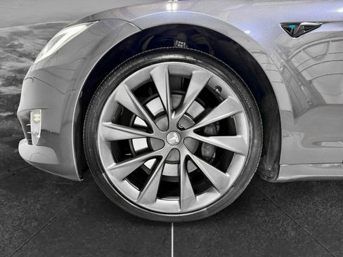 Used 2020 Tesla Model S Long Range image 31