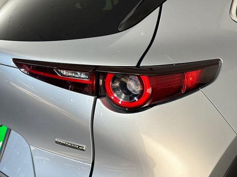 Used 2021 MAZDA CX-30 AWD 2.5 S w/ Select Package image 33