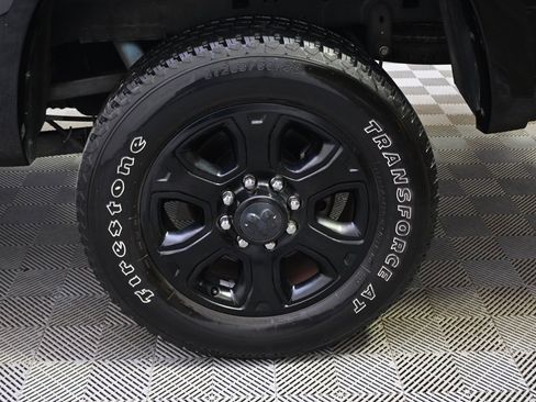 Used 2018 RAM 2500 Laramie w/ Sport Appearance Group image 20