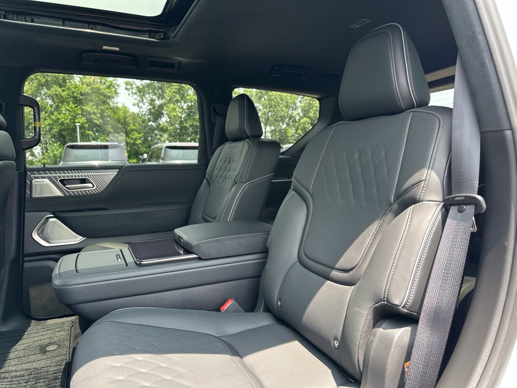 New 2027 INFINITI QX80 Autograph AWD/4WD image 33