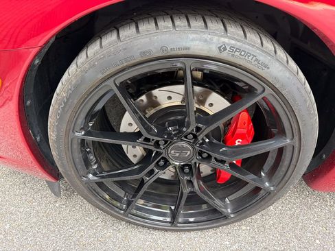 Used 2005 Chevrolet Corvette Coupe w/ Preferred Equipment Group RWD image 45