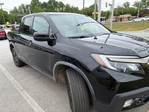 Used 2017 Honda Ridgeline Black Edition image 7