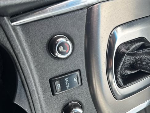 Used 2013 INFINITI G37 x Sedan w/ Premium Pkg image 39