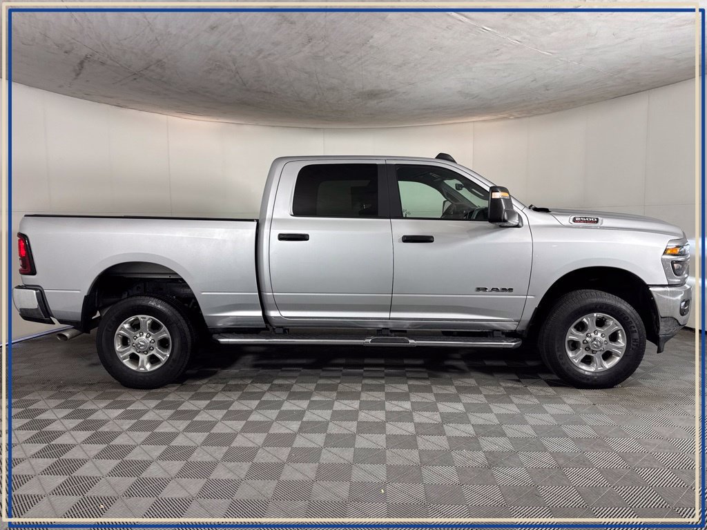 Certified 2026 RAM 2500 Big Horn AWD/4WD image 8