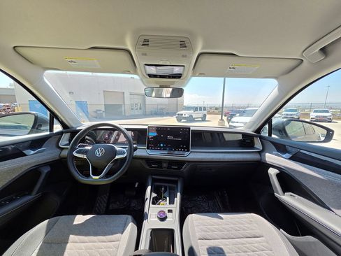 Certified 2026 Volkswagen Tiguan S FWD image 15
