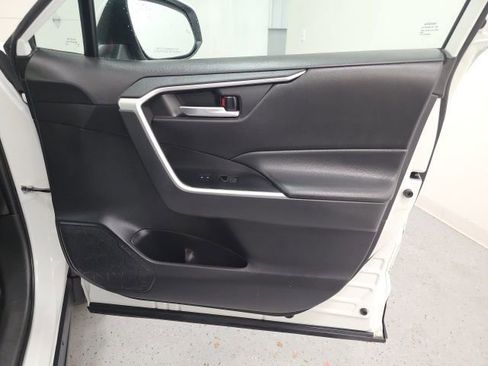 Certified 2023 Toyota RAV4 XLE image 35