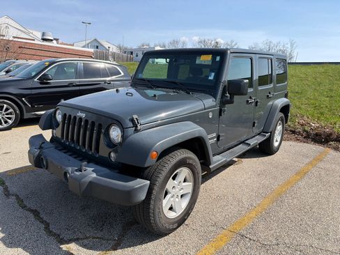 Used 2017 Jeep Wrangler Unlimited Sport w/ Quick Order Package 24S image 9