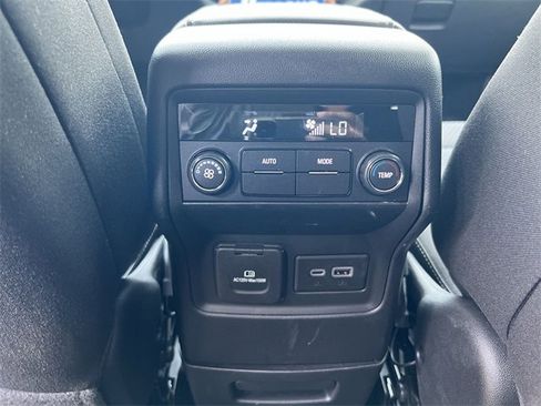 Used 2023 GMC Acadia SLE w/ Driver Convenience Package image 20