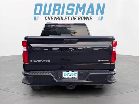 Used 2022 Chevrolet Silverado 1500 ZR2 w/ Technology Package AWD/4WD image 4