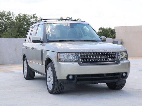 Used 2010 Land Rover Range Rover HSE LUX AWD/4WD image 4